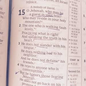 Meet your Posher, Cresencia